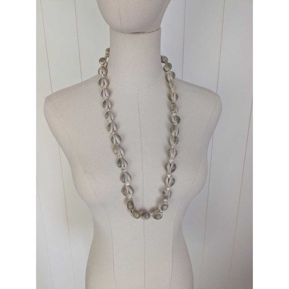 Vintage Cowrie Shell Necklace - White and Gray